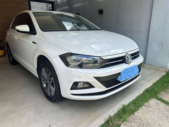 VOLKSWAGEN POLO 1.0 200 TSI COMFORTLINE AUTOMÁTICO VOLKSWAGEN POLO 1.0 200 TSI COMFORTLINE AUTOMÁTICO